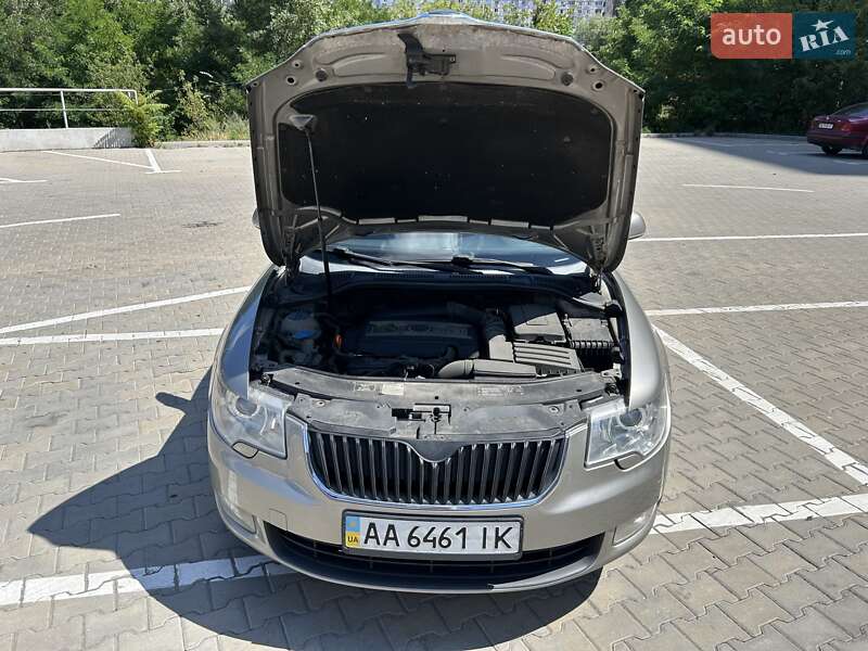 Лифтбек Skoda Superb 2009 в Киеве фото 11 Лифтбек Skoda Superb 2009 в Киеве