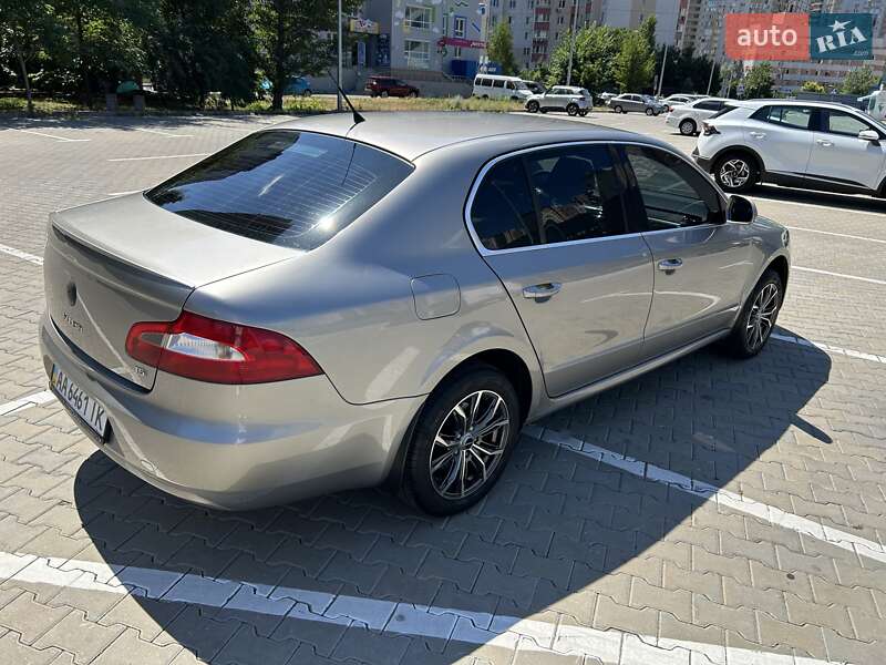 Лифтбек Skoda Superb 2009 в Киеве фото 20 Лифтбек Skoda Superb 2009 в Киеве
