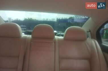 Лифтбек Skoda Superb 2004 в 
