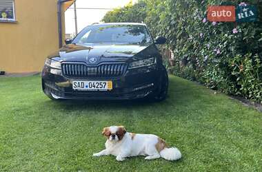 Универсал Skoda Superb 2020 в Коростене
