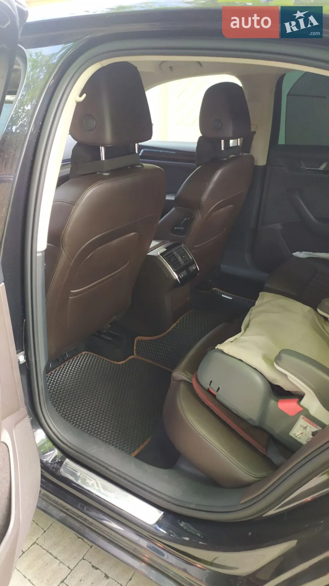 2016 Skoda Superb - мініатюра 3
