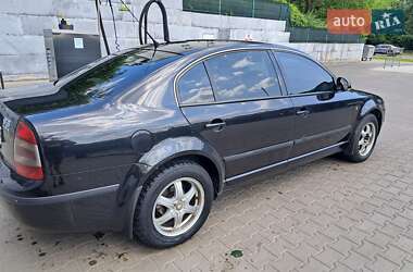 Лифтбек Skoda Superb 2007 в 