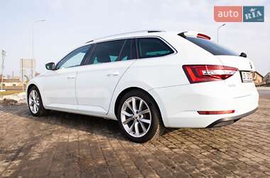 Универсал Skoda Superb 2017 в 