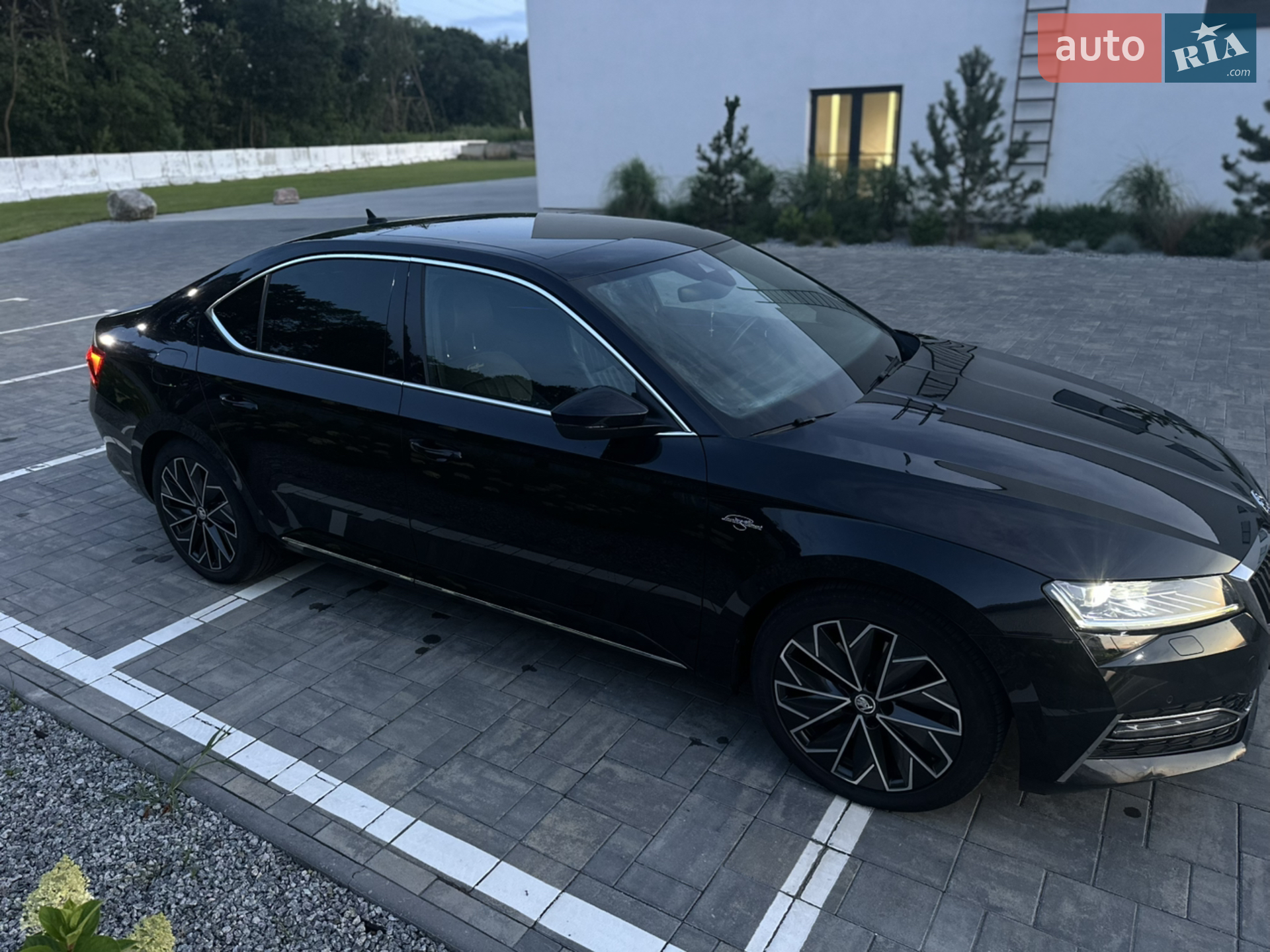 2019 Skoda Superb - мініатюра 14