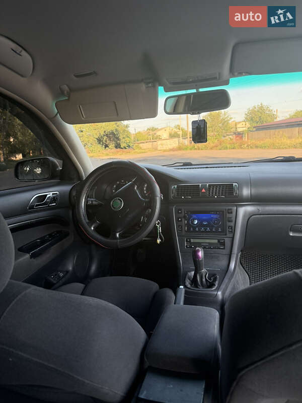 Лифтбек Skoda Superb 2005 в Соленом фото 12 Лифтбек Skoda Superb 2005 в Соленом