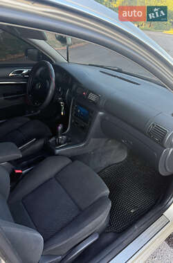 Лифтбек Skoda Superb 2005 в 