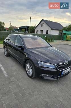 Универсал Skoda Superb 2019 в 