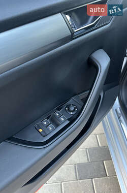 Универсал Skoda Superb 2017 в 