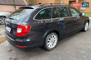 Универсал Skoda Superb 2014 в 
