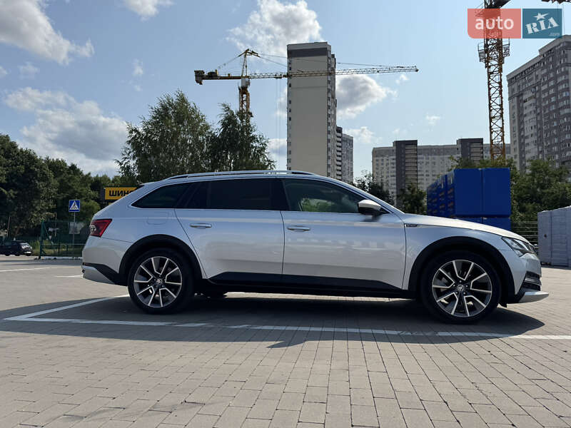 Универсал Skoda Superb 2019 в Киеве