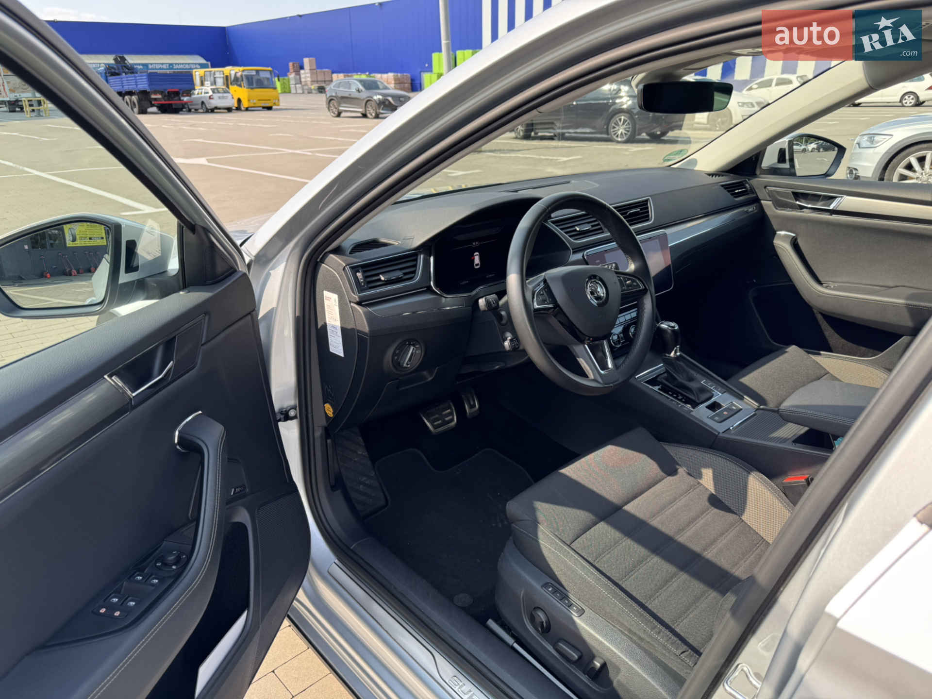 2019 Skoda Superb - мініатюра 63