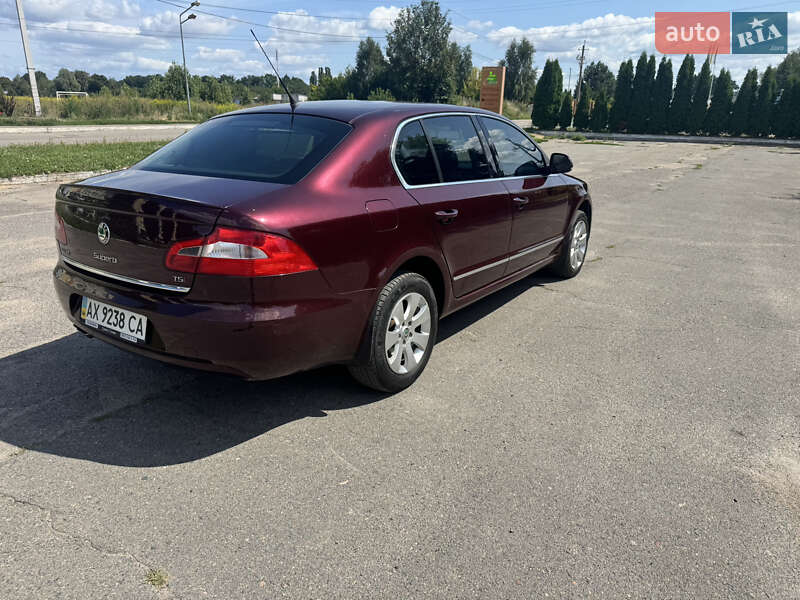 Лифтбек Skoda Superb 2009 в Киеве