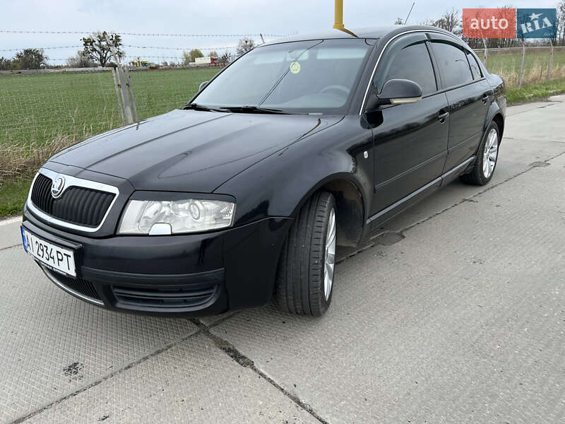 Лифтбек Skoda Superb 2007 в Переяславе