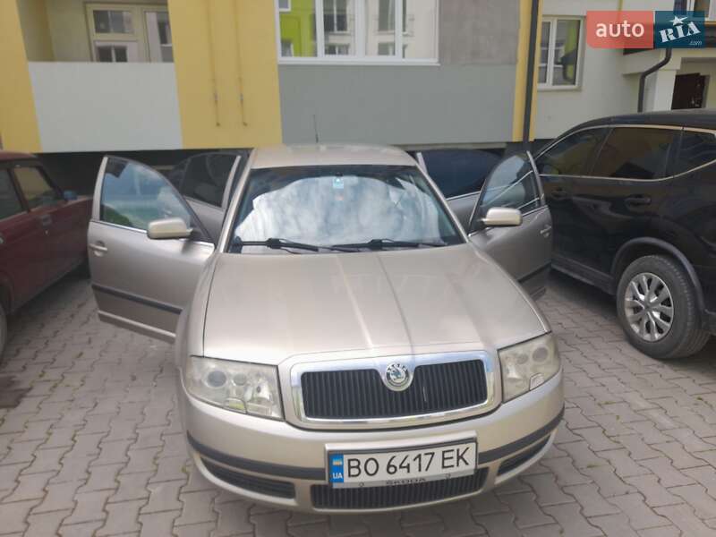 Лифтбек Skoda Superb 2005 в Тернополе