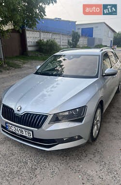 Універсал Skoda Superb 2017 в Львові