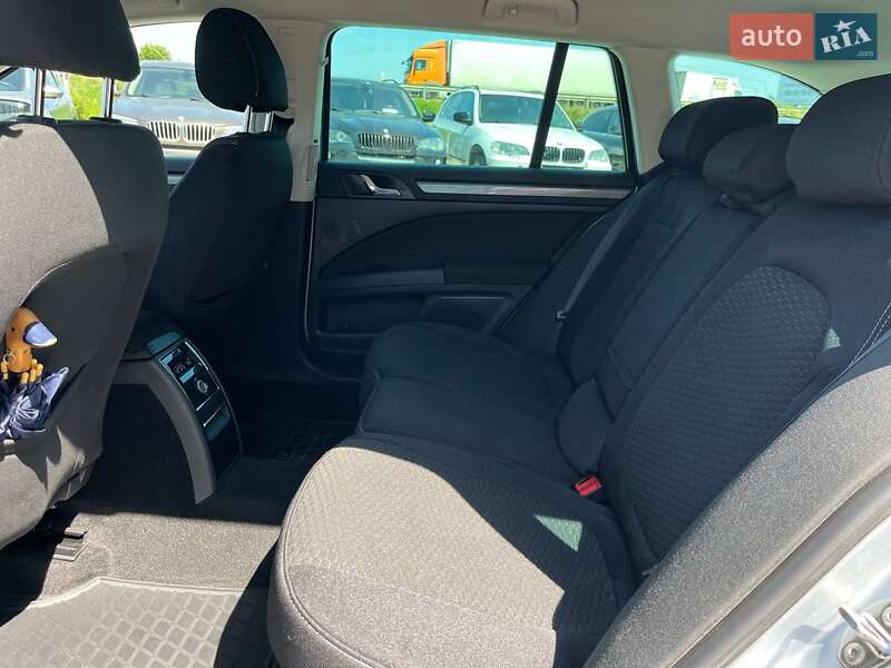 Универсал Skoda Superb 2013 в Львове