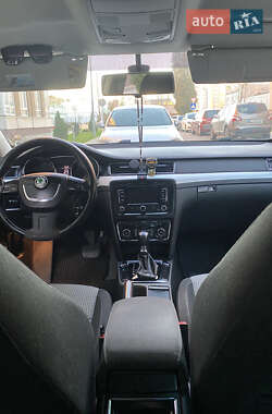 Универсал Skoda Superb 2013 в 