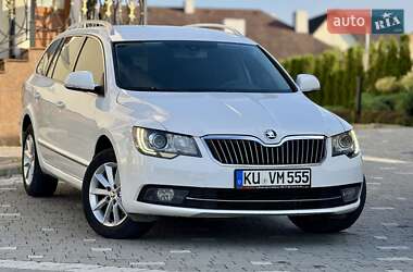Універсал Skoda Superb 2015 в Дрогобичі