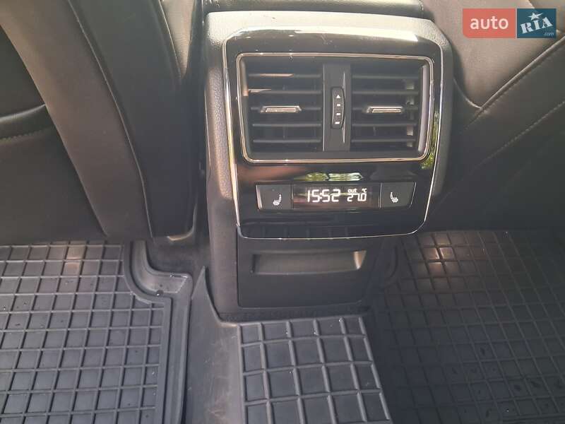 Лифтбек Skoda Superb 2022 в Чернигове