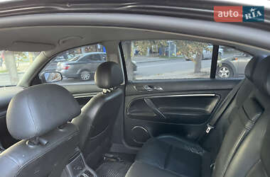 Лифтбек Skoda Superb 2002 в 