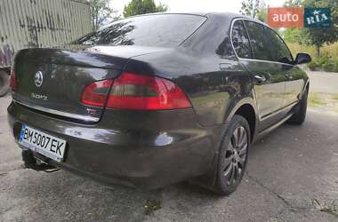 Лифтбек Skoda Superb 2011 в 