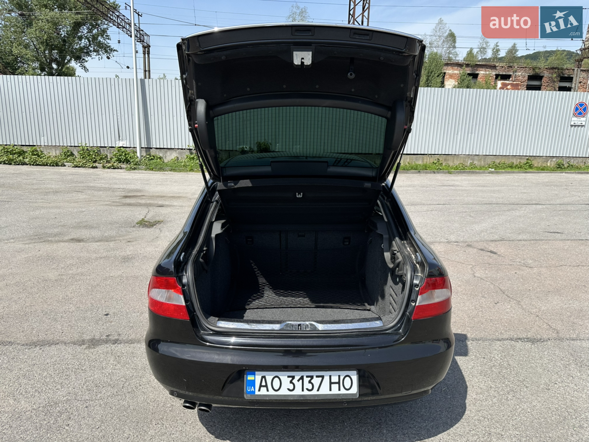 2011 Skoda Superb - мініатюра 10