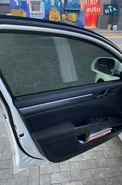 Лифтбек Skoda Superb 2011 в 