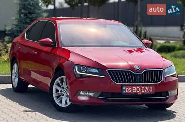 Лифтбек Skoda Superb 2018 в 