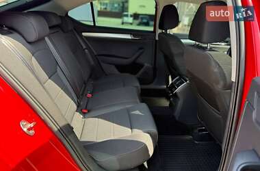 Лифтбек Skoda Superb 2018 в 