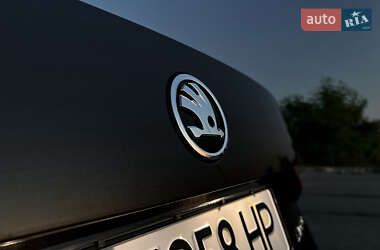 Лифтбек Skoda Superb 2017 в 