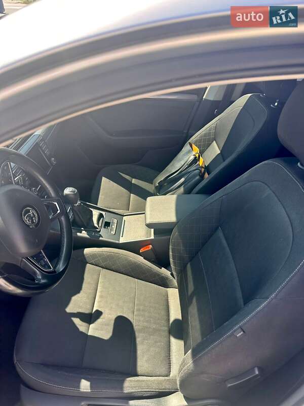 Универсал Skoda Superb 2016 в Перечине фото 7 Универсал Skoda Superb 2016 в Перечине