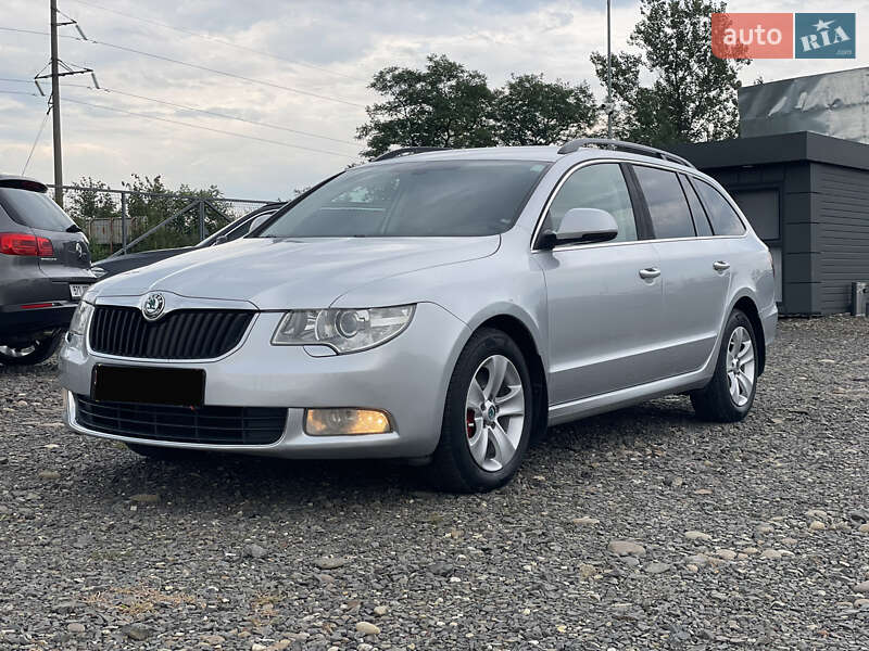 Skoda Superb 2011 Skoda Superb 2011