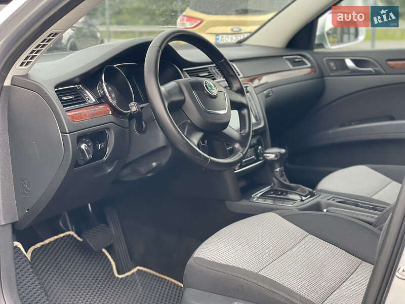Универсал Skoda Superb 2011 в Хусте фото 7 Универсал Skoda Superb 2011 в Хусте
