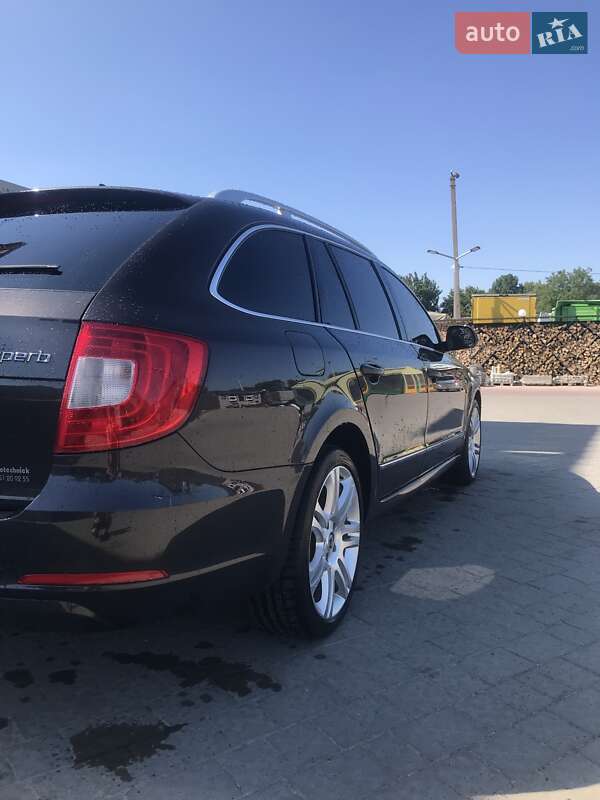 Универсал Skoda Superb 2010 в Ивано-Франковске фото 5 Универсал Skoda Superb 2010 в Ивано-Франковске