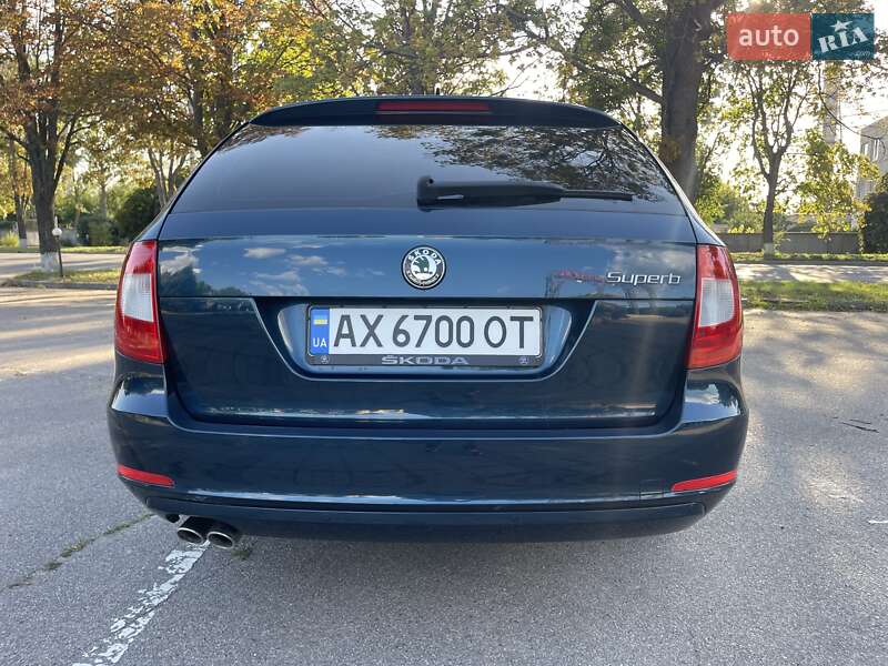 Универсал Skoda Superb 2012 в Киеве