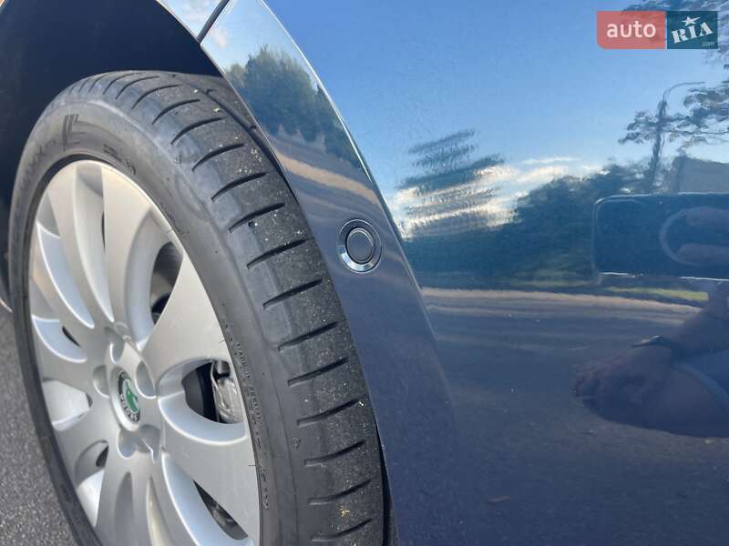 Универсал Skoda Superb 2012 в Киеве