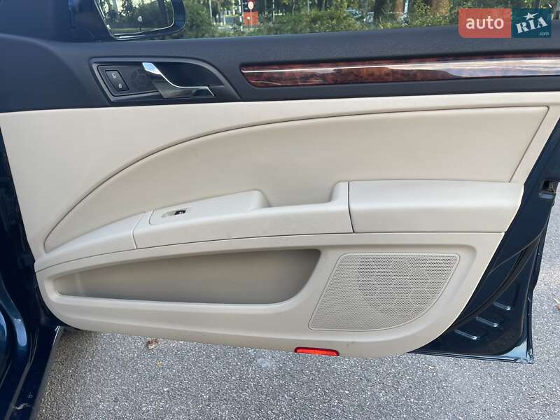 Универсал Skoda Superb 2012 в Киеве