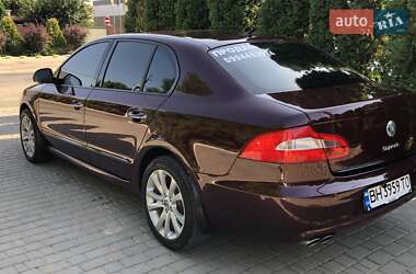 Лифтбек Skoda Superb 2009 в 