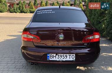 Лифтбек Skoda Superb 2009 в 