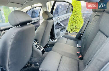 Лифтбек Skoda Superb 2006 в 