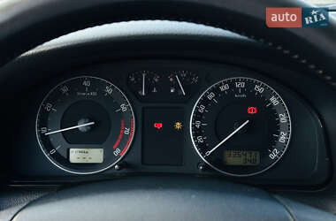 Лифтбек Skoda Superb 2006 в 