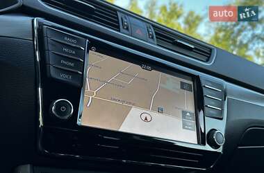 Лифтбек Skoda Superb 2016 в 