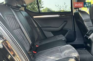 Лифтбек Skoda Superb 2016 в 