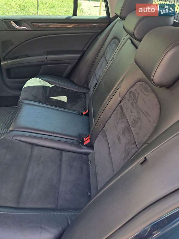 Універсал Skoda Superb 2014 в Вараші