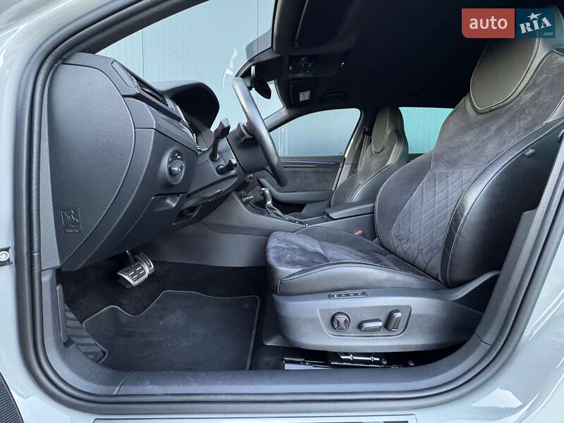 Универсал Skoda Superb 2019 в Луцке