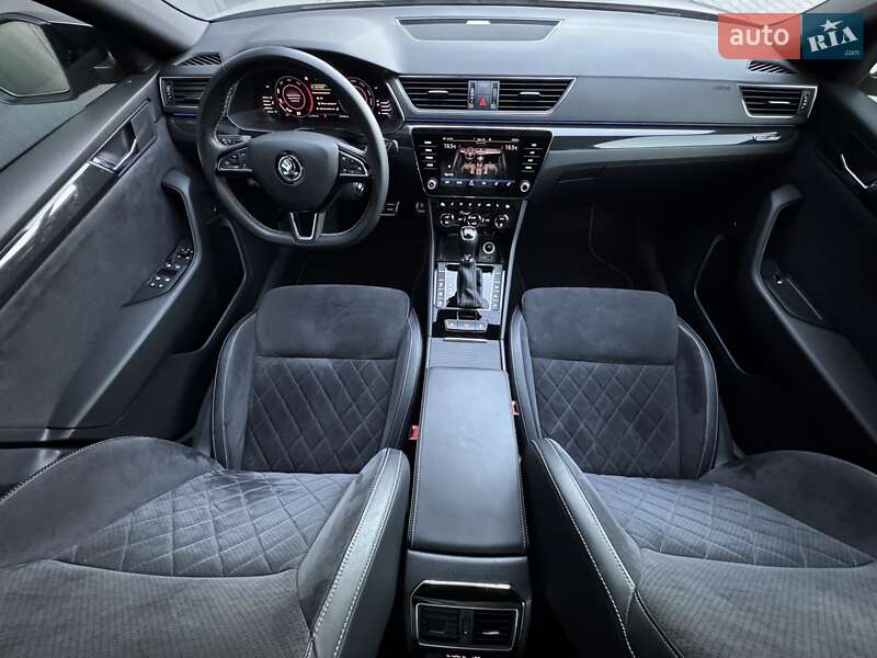Универсал Skoda Superb 2019 в Луцке