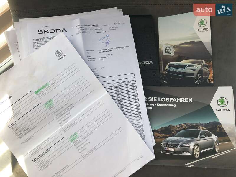 Универсал Skoda Superb 2019 в Луцке