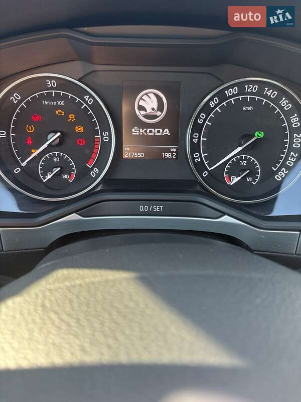 Универсал Skoda Superb 2019 в Виннице