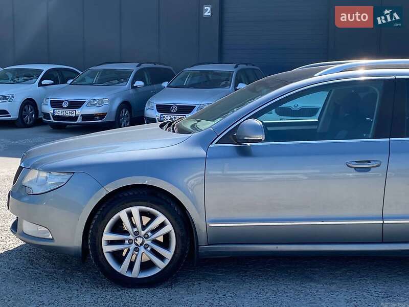 Универсал Skoda Superb 2012 в Львове