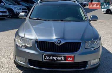 Универсал Skoda Superb 2012 в 